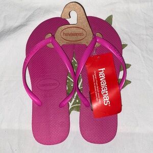 NWT pink havaianas flip flops